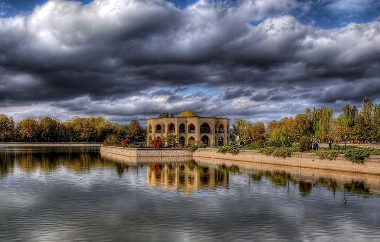 ائل گلی